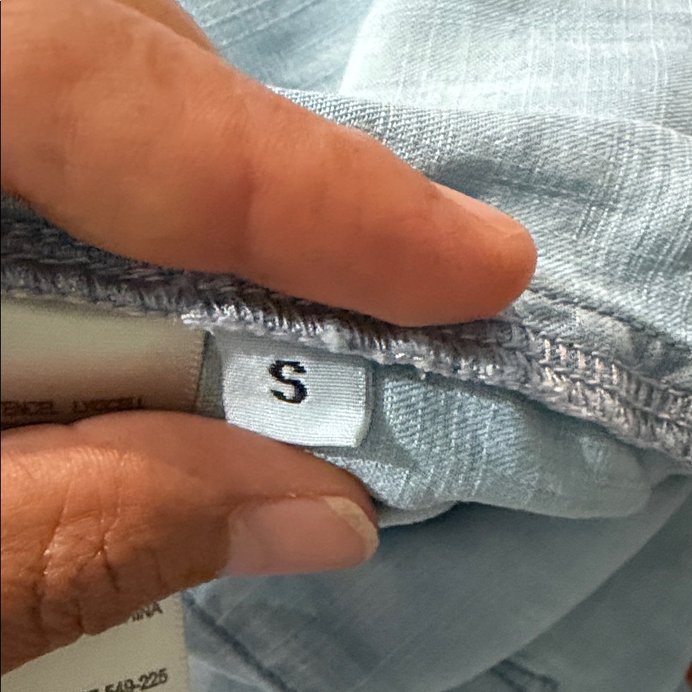 Cloth & Stone Sky Blue Button-Down Shirt - Picture 9 of 9